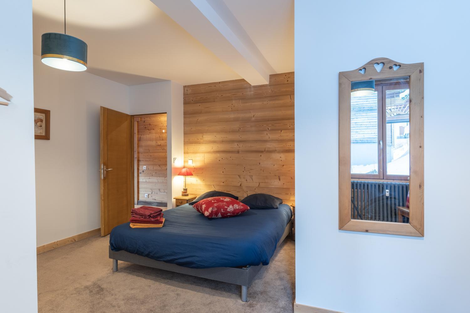 Chalet Alpe D'Huez 1850-Sea And Mountain Pleasure Avec 2 Appartements- 1 Appartement 3 Chambres 8 Couchages - 3 Salles D'Eau Et 1 Appartement 5 Chambres 12 Couchages 5 Salles D'Eau - Jacuzzi Et Sauna -Pieds Des Pistes Et Centre Exterior photo
