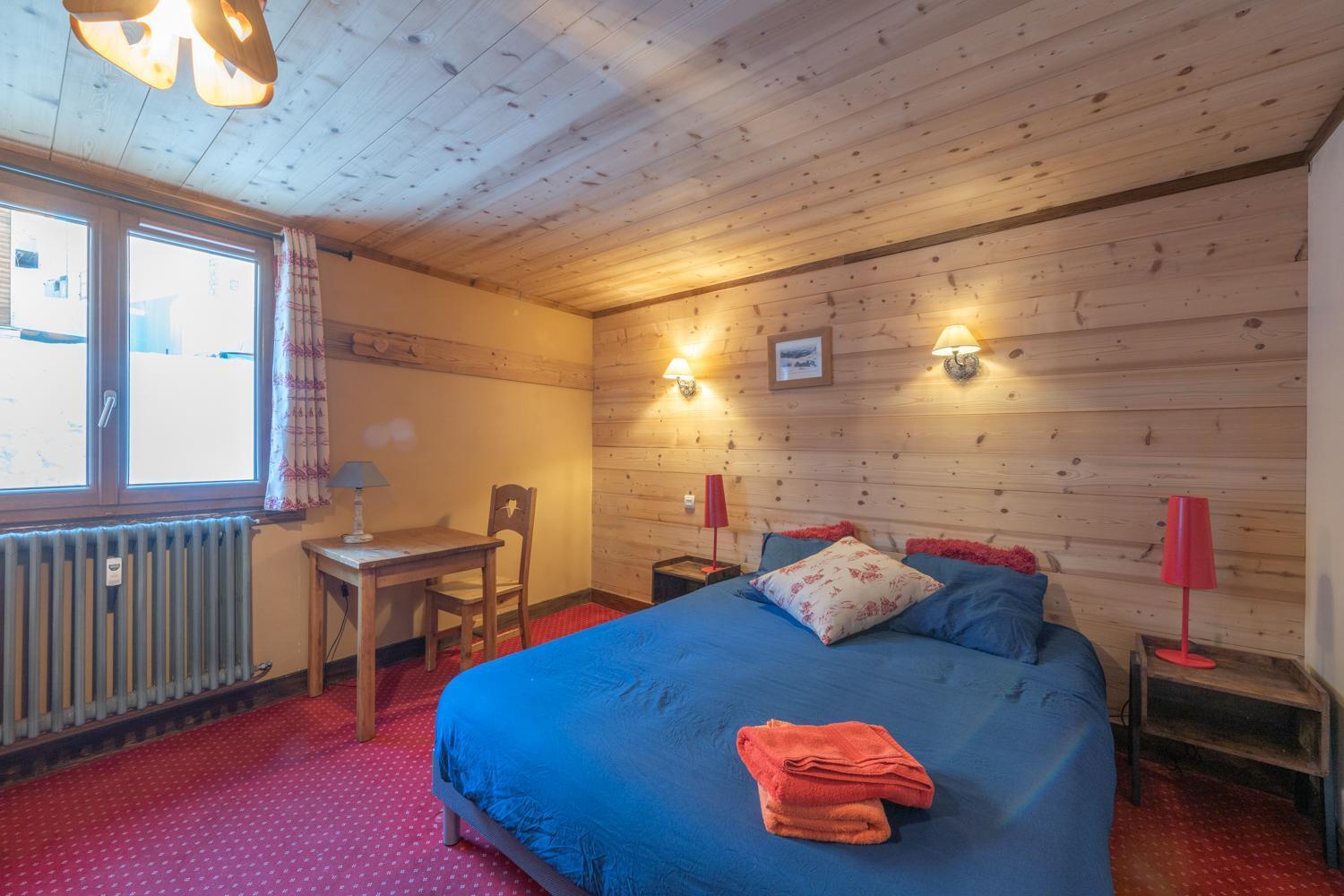 Chalet Alpe D'Huez 1850-Sea And Mountain Pleasure Avec 2 Appartements- 1 Appartement 3 Chambres 8 Couchages - 3 Salles D'Eau Et 1 Appartement 5 Chambres 12 Couchages 5 Salles D'Eau - Jacuzzi Et Sauna -Pieds Des Pistes Et Centre Exterior photo