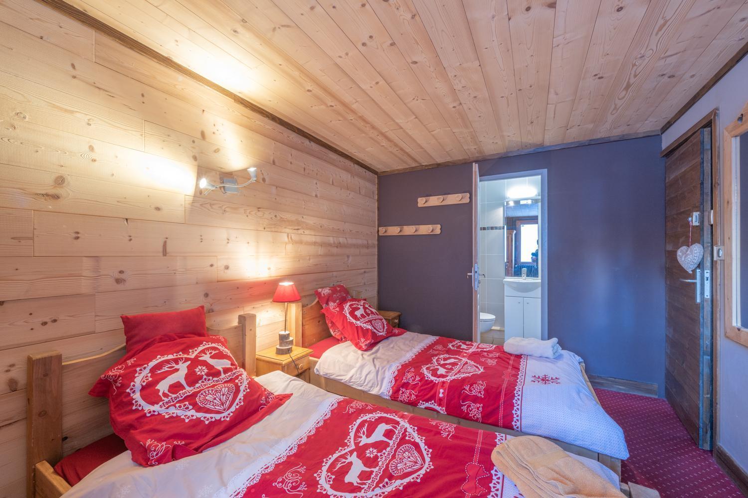 Chalet Alpe D'Huez 1850-Sea And Mountain Pleasure Avec 2 Appartements- 1 Appartement 3 Chambres 8 Couchages - 3 Salles D'Eau Et 1 Appartement 5 Chambres 12 Couchages 5 Salles D'Eau - Jacuzzi Et Sauna -Pieds Des Pistes Et Centre Exterior photo