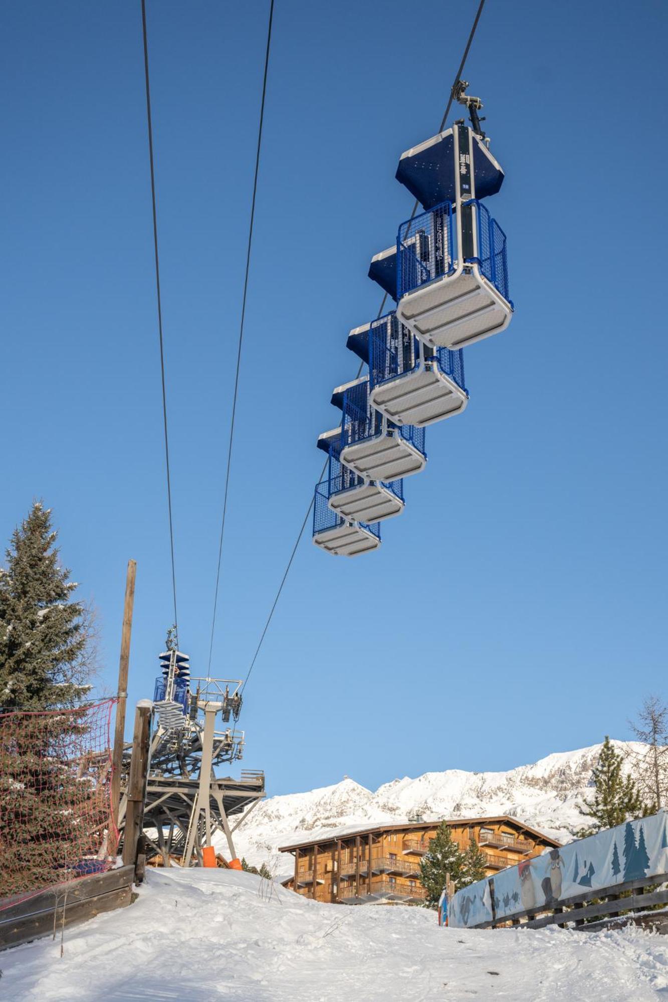 Chalet Alpe D'Huez 1850-Sea And Mountain Pleasure Avec 2 Appartements- 1 Appartement 3 Chambres 8 Couchages - 3 Salles D'Eau Et 1 Appartement 5 Chambres 12 Couchages 5 Salles D'Eau - Jacuzzi Et Sauna -Pieds Des Pistes Et Centre Exterior photo